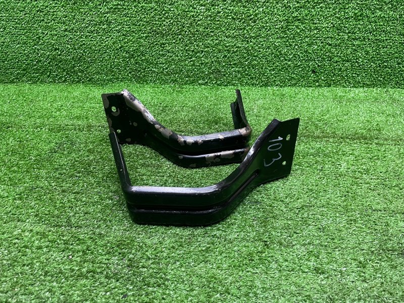 Кронштейн заднего бампера, 1000 рублей, Москва