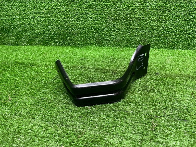 Кронштейн заднего бампера, 1000 рублей, Москва