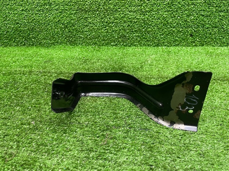 Кронштейн заднего бампера, 1000 рублей, Москва