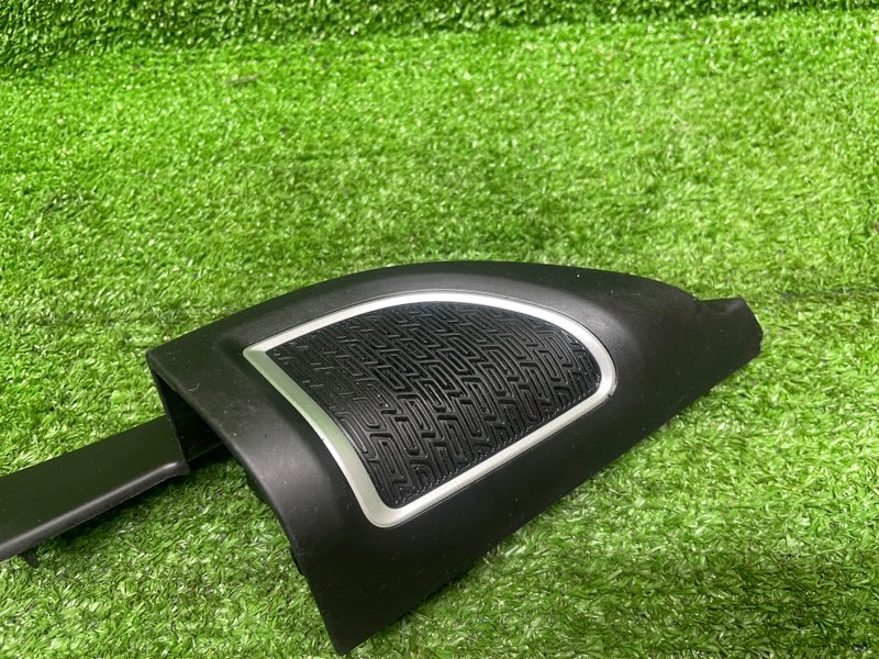 Крышка зеркала, 1000 рублей, Москва