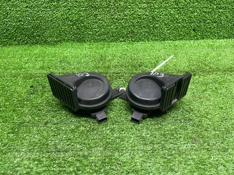 Звуковой сигнал, 2000 рублей, Москва