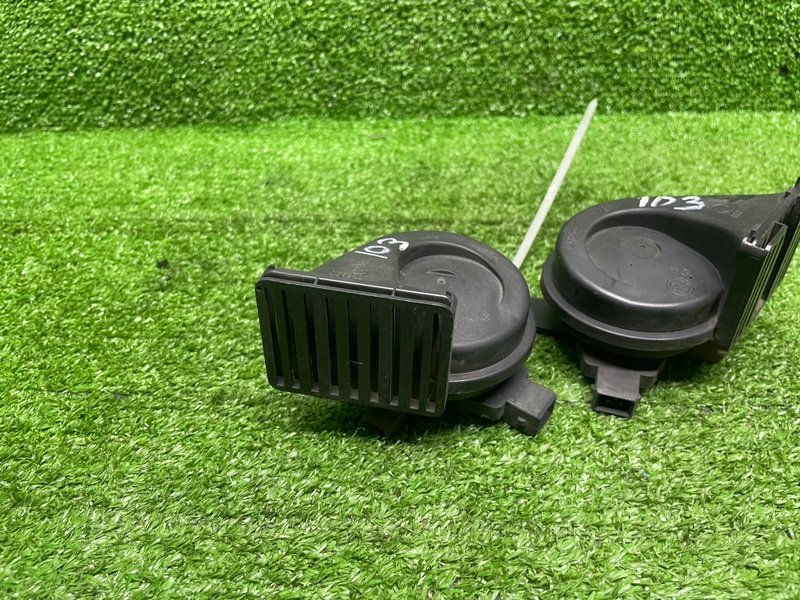 Звуковой сигнал, 2000 рублей, Москва