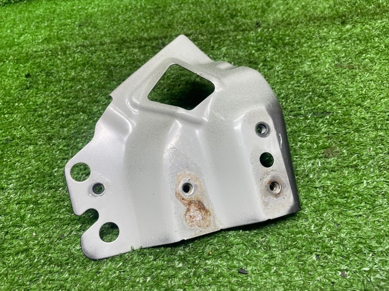 Кронштейн крыла, 3500 рублей, Москва