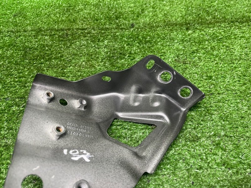 Кронштейн крыла, 3500 рублей, Москва