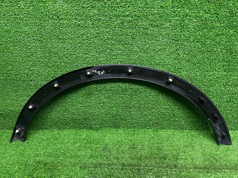 Накладка крыла, 2000 рублей, Москва