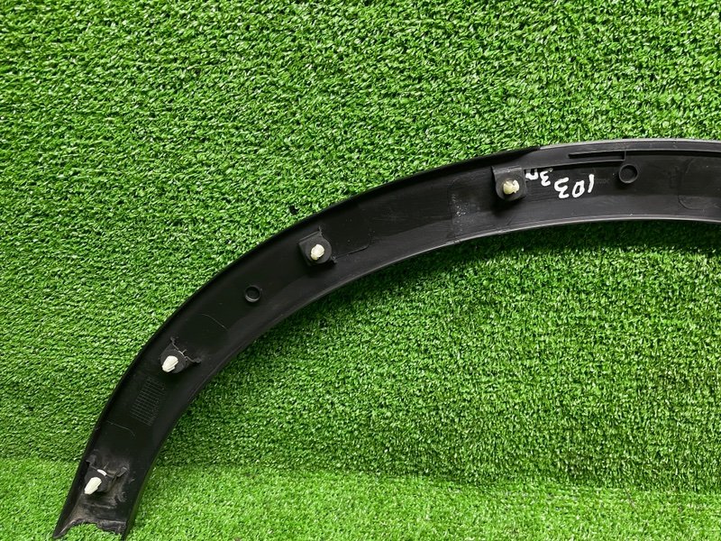 Накладка крыла, 2000 рублей, Москва