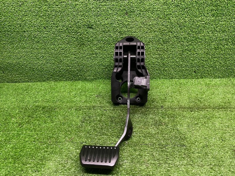 Педаль тормоза, 1500 рублей, Москва