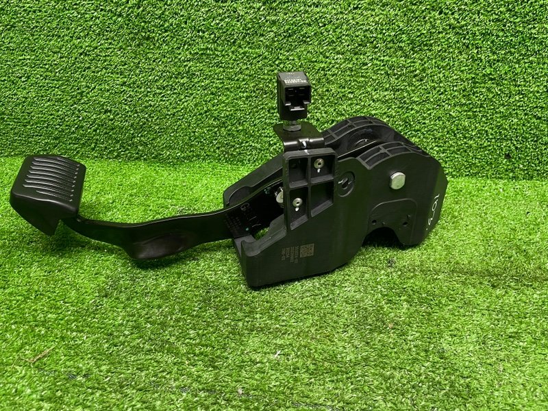 Педаль тормоза, 1500 рублей, Москва