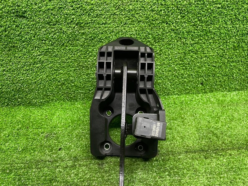 Педаль тормоза, 1500 рублей, Москва