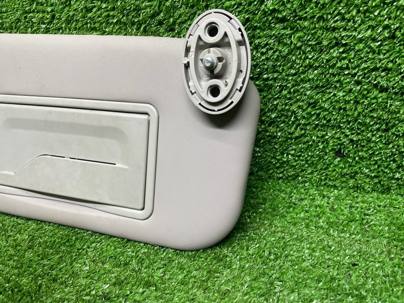 Козырек солнцезащитный, 2000 рублей, Москва