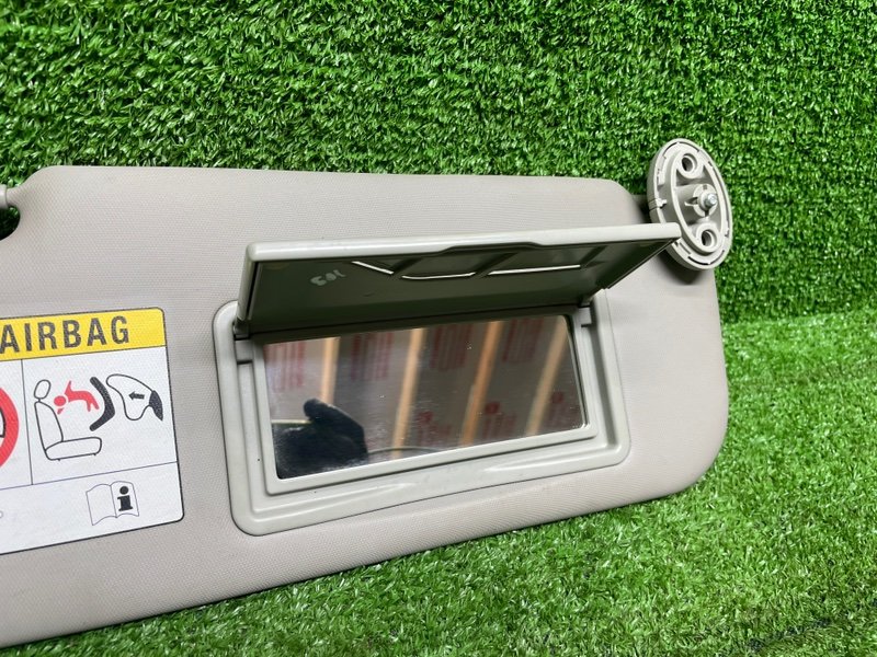 Козырек солнцезащитный, 2000 рублей, Москва