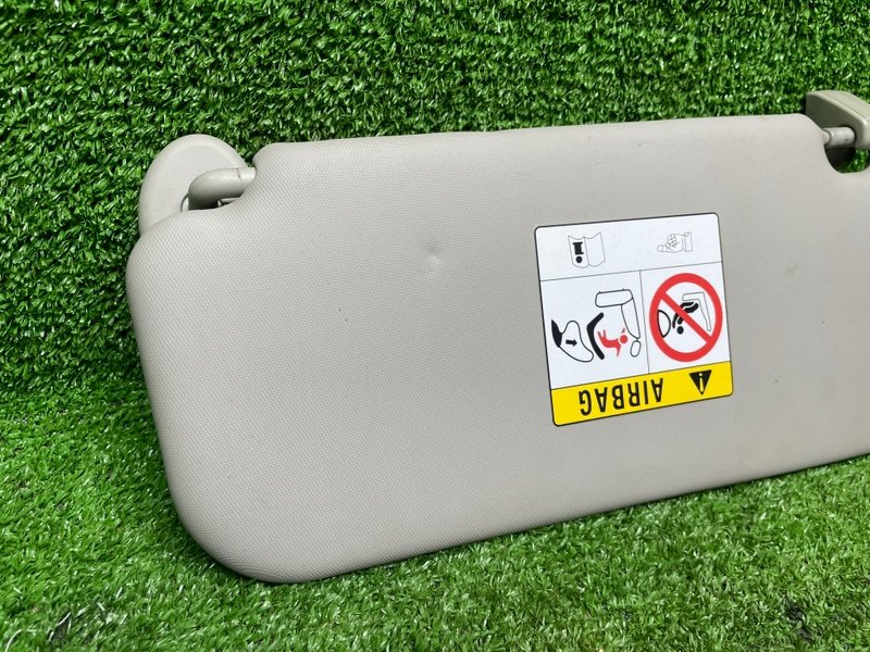 Козырек солнцезащитный, 2000 рублей, Москва