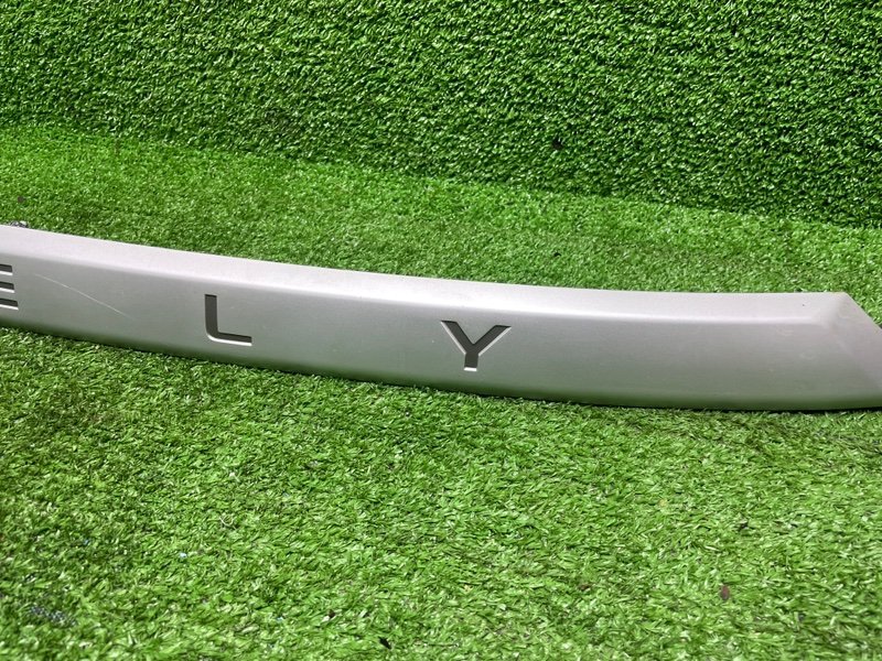 Накладка двери багажника, 9000 рублей, Москва