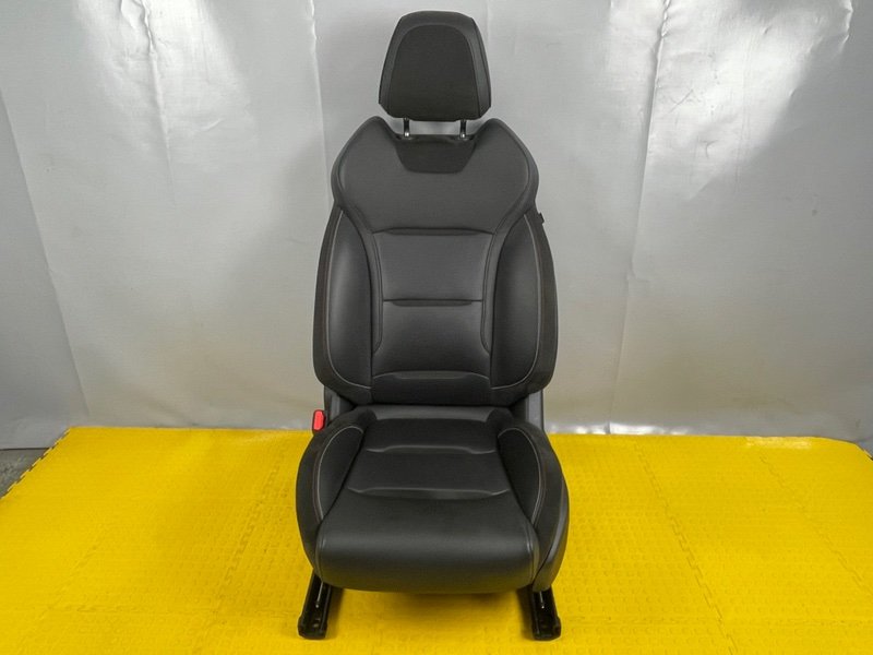 Сиденье переднее левое, 35000 рублей, Москва