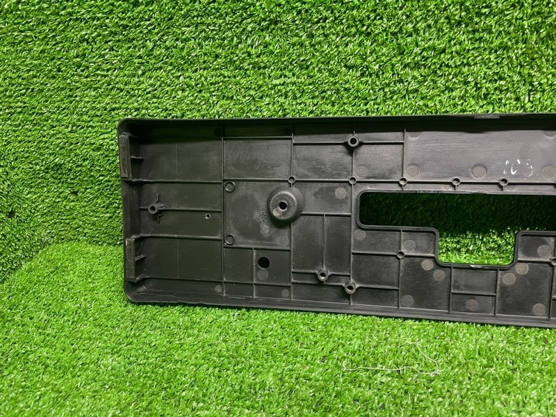 Накладка двери багажника, 1500 рублей, Москва