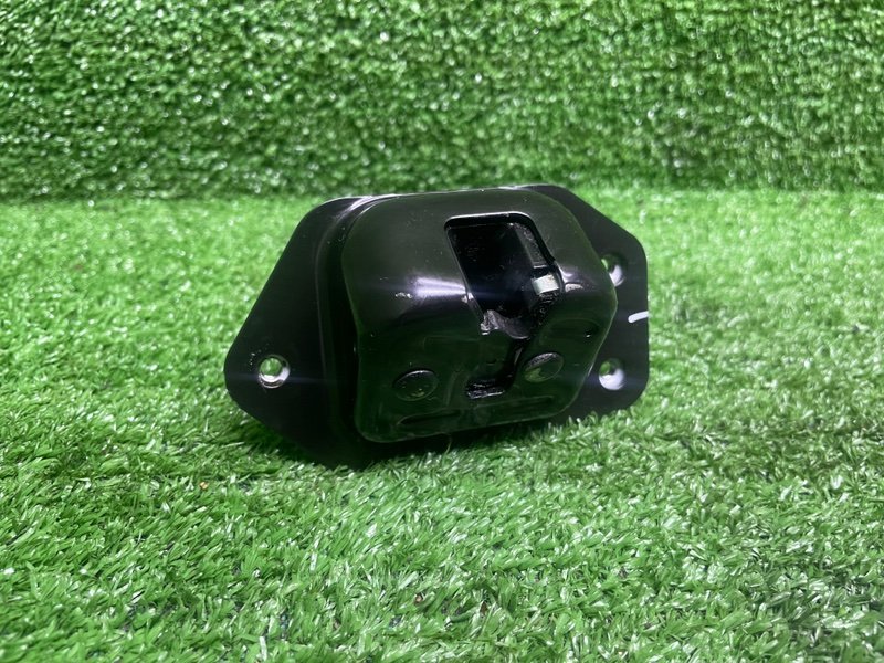 Замок багажника, 1500 рублей, Москва