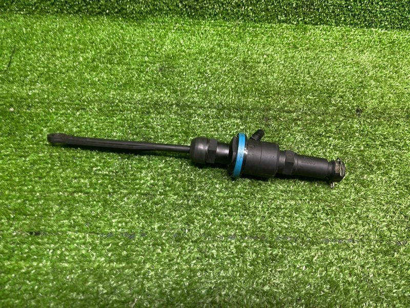 Главный цилиндр сцепления, 2000 рублей, Москва