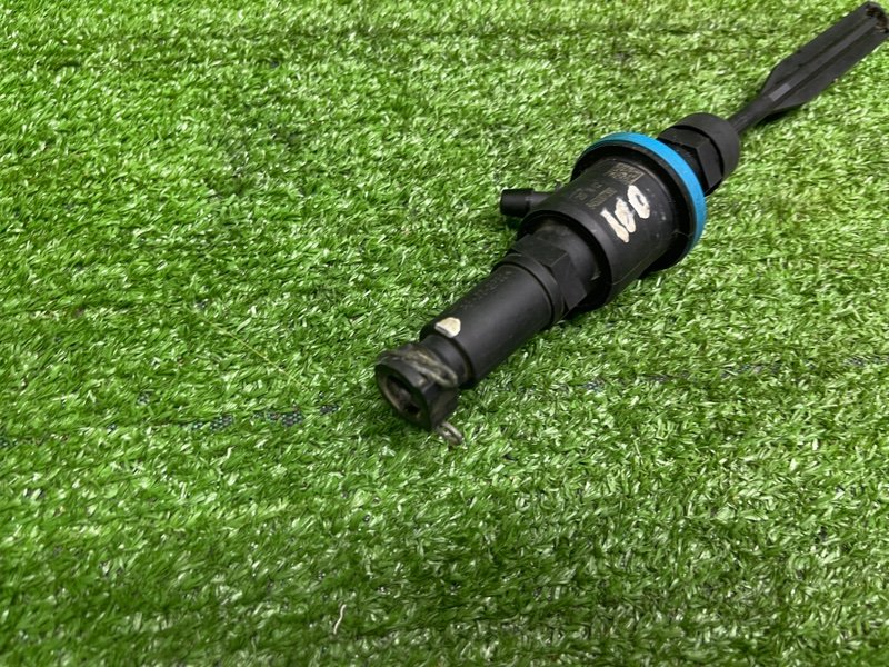 Главный цилиндр сцепления, 2000 рублей, Москва