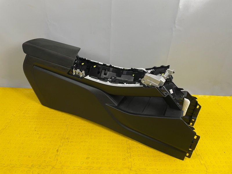 Подлокотник, 15000 рублей, Москва