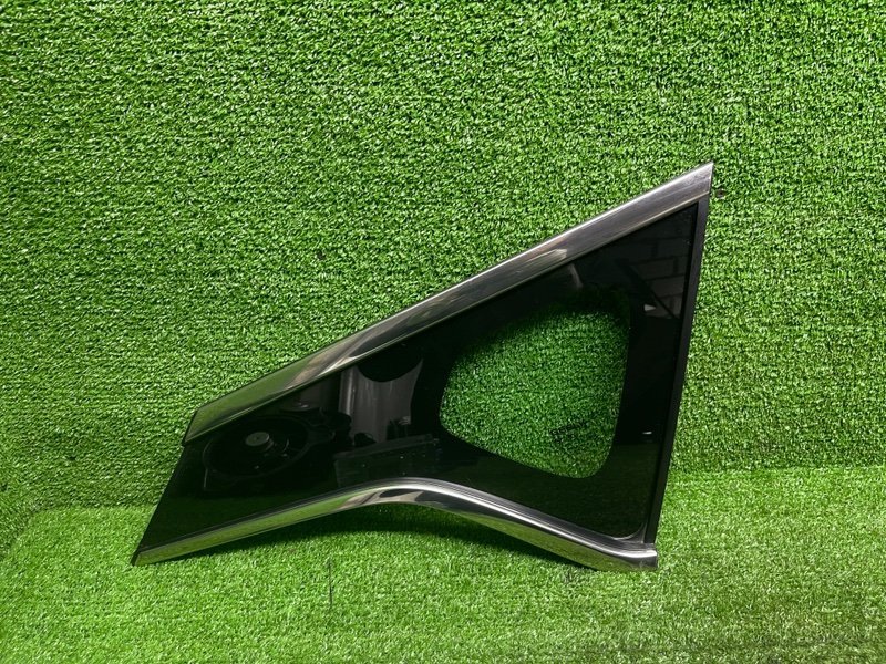 Стекло глухое зад. правое, 3000 рублей, Москва