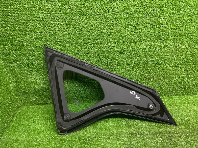 Стекло глухое зад. правое, 3000 рублей, Москва