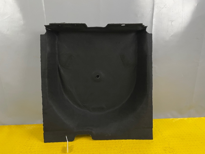 Пол багажника, 2000 рублей, Москва