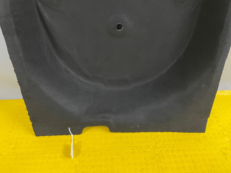 Пол багажника, 2000 рублей, Москва