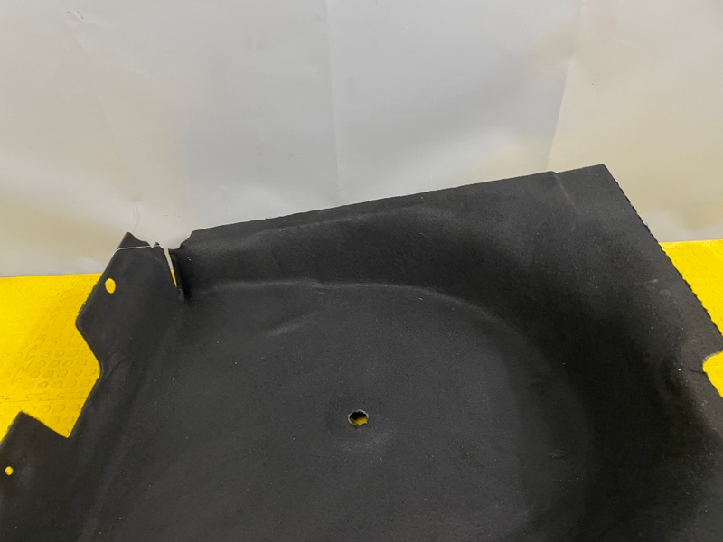 Пол багажника, 2000 рублей, Москва