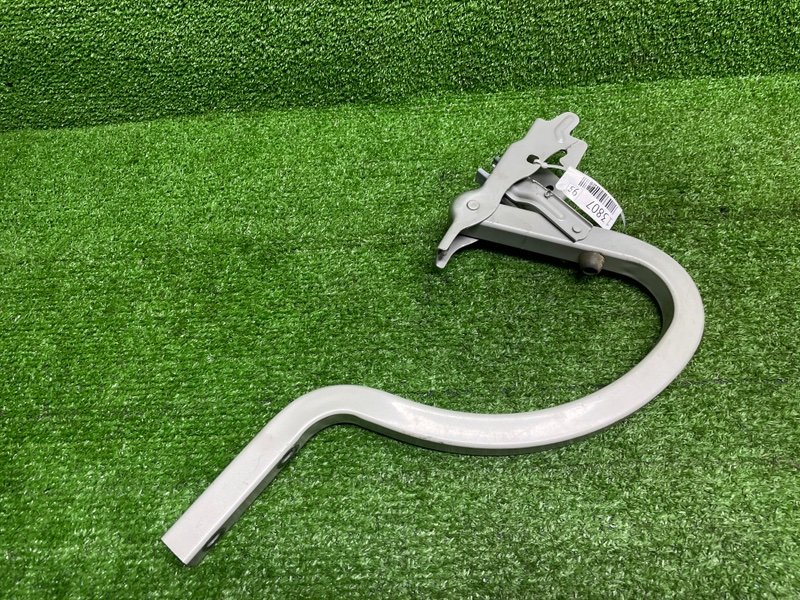 Петля крышки багажника, 2500 рублей, Москва