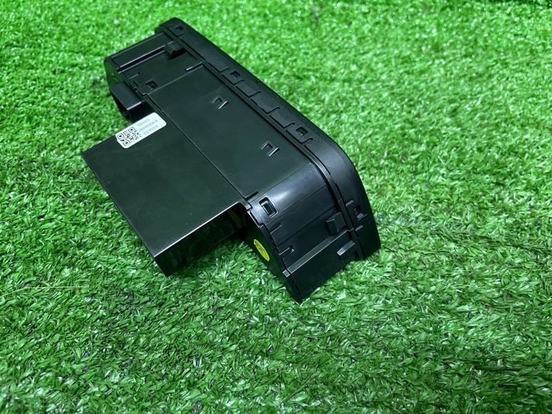 Кнопка корректора фар, 3500 рублей, Москва