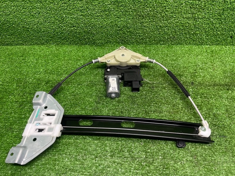 Стеклоподъемник задний, 2600 рублей, Москва