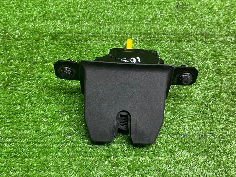 Замок багажника, 2100 рублей, Москва