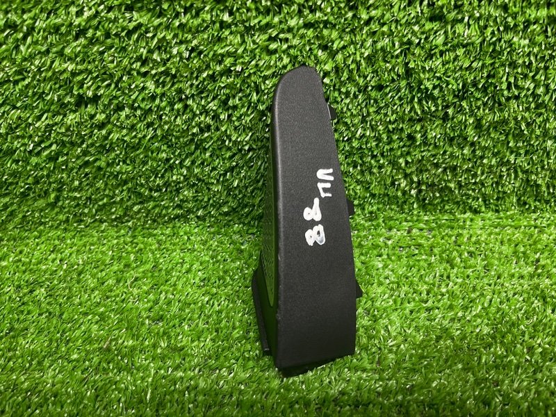 Крышка зеркала, 2000 рублей, Москва