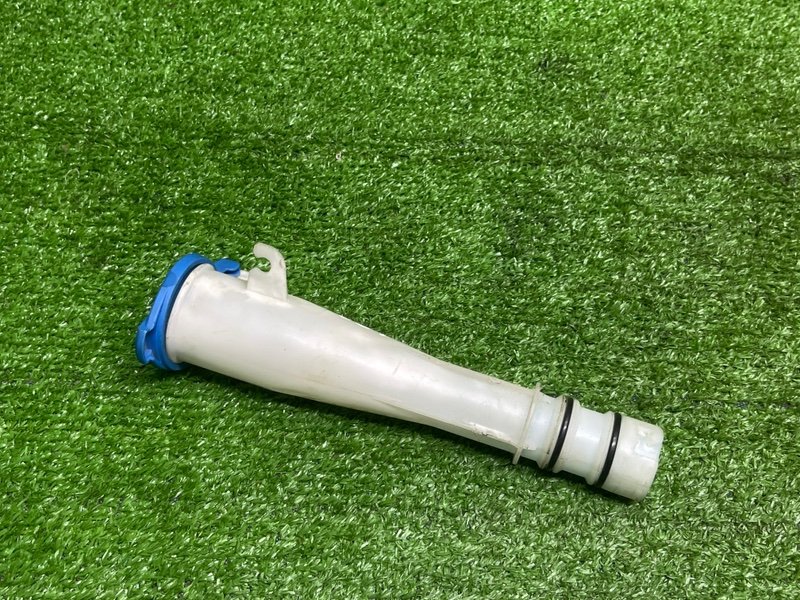 Горловина бачка стеклоомывателя, 1500 рублей, Москва