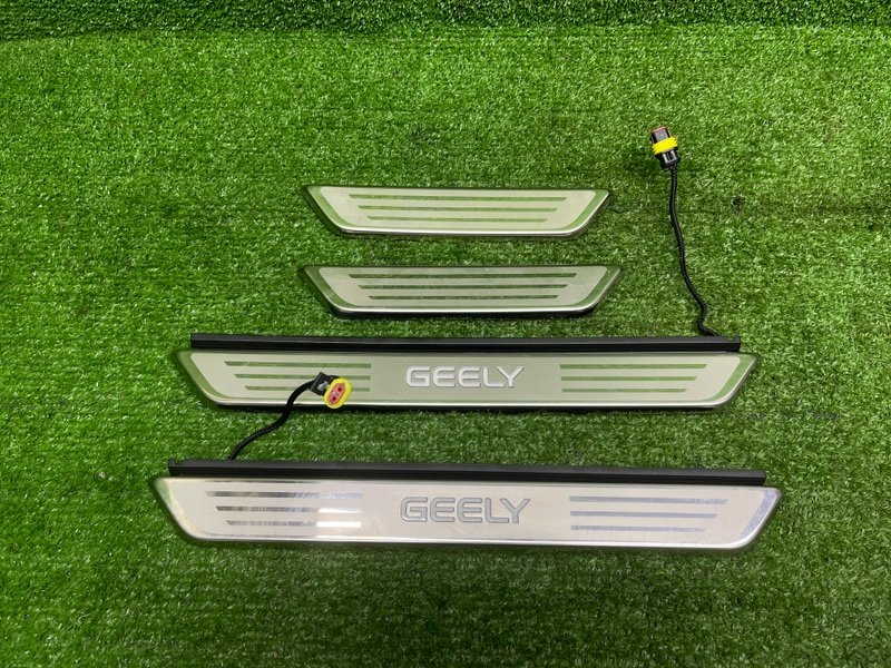 Накладка порога внутренняя (комплект), 8000 рублей, Москва