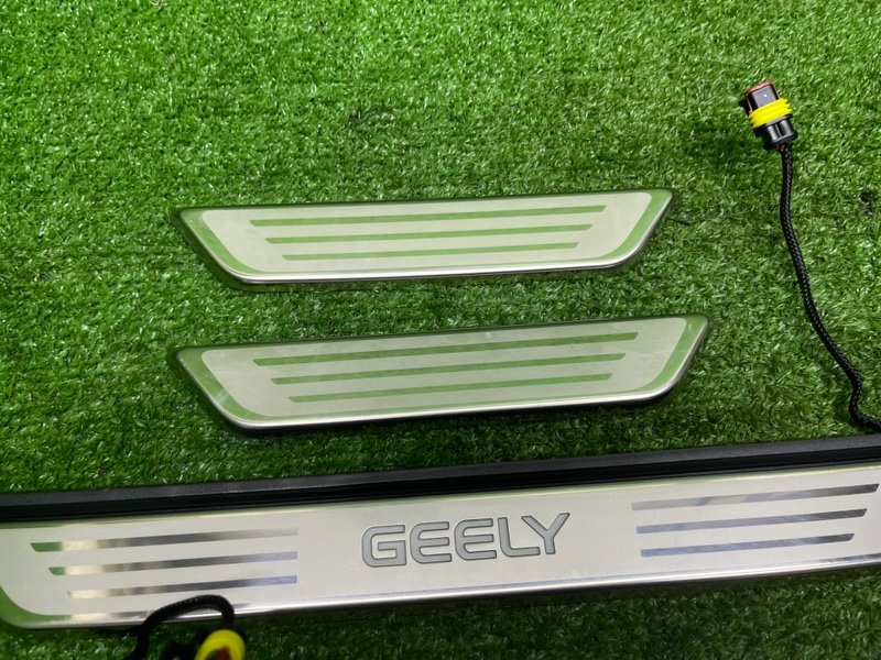 Накладка порога внутренняя (комплект), 8000 рублей, Москва