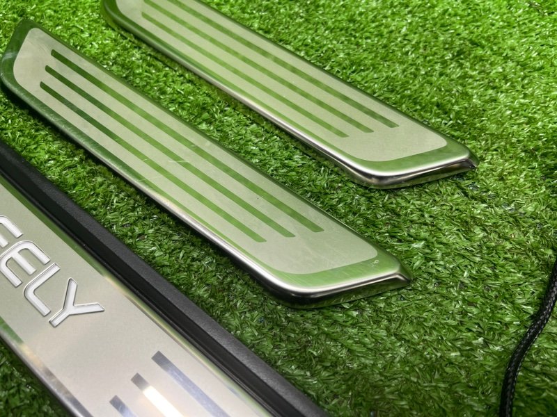 Накладка порога внутренняя (комплект), 8000 рублей, Москва