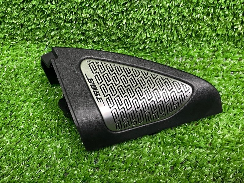 Крышка зеркала, 2000 рублей, Москва