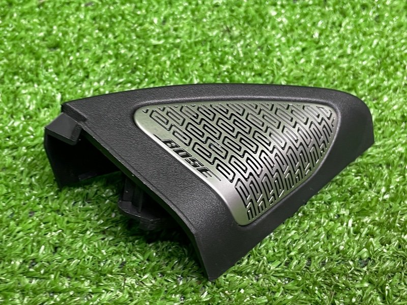 Крышка зеркала, 2000 рублей, Москва