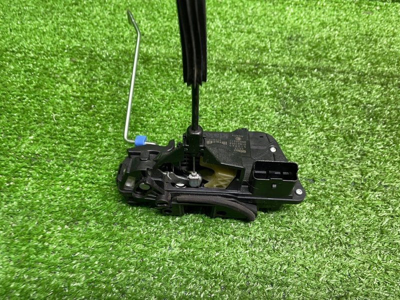 Замок двери задней правой, 2100 рублей, Москва