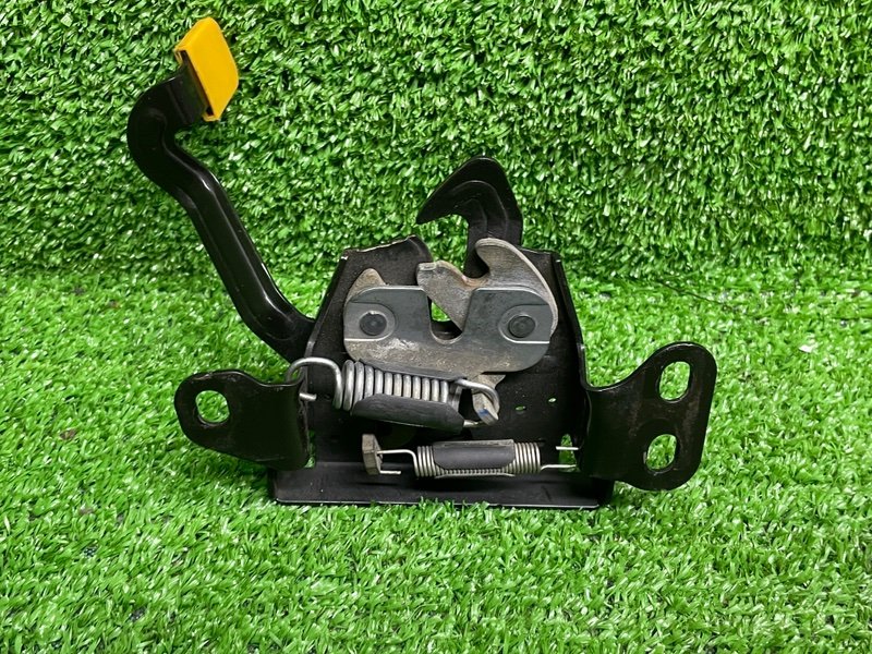 Замок капота, 1500 рублей, Москва