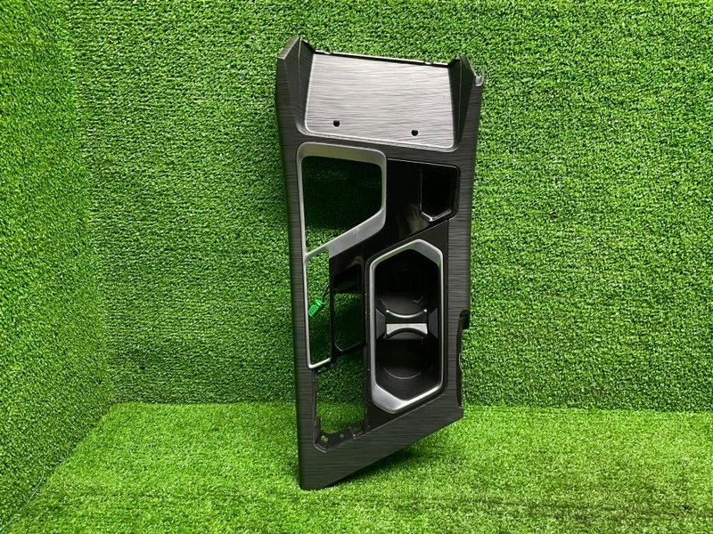 Накладка консоли, 10000 рублей, Москва