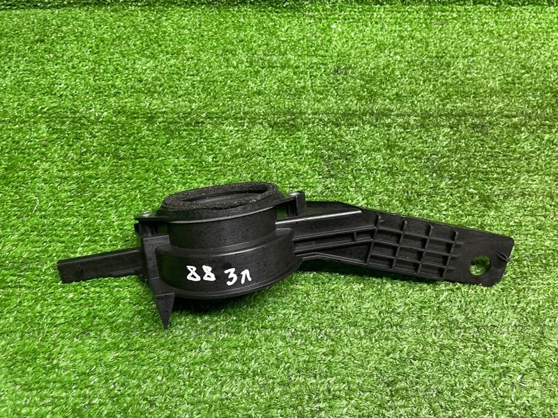 Динамик, 2000 рублей, Москва