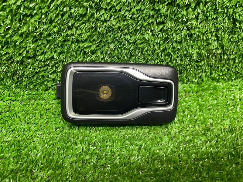 Плафон салонный, 2500 рублей, Москва