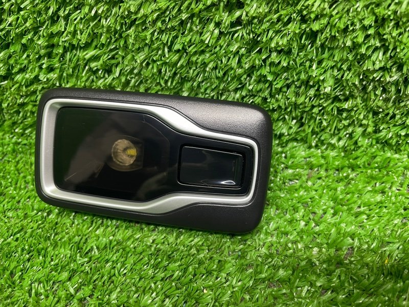 Плафон салонный, 2500 рублей, Москва