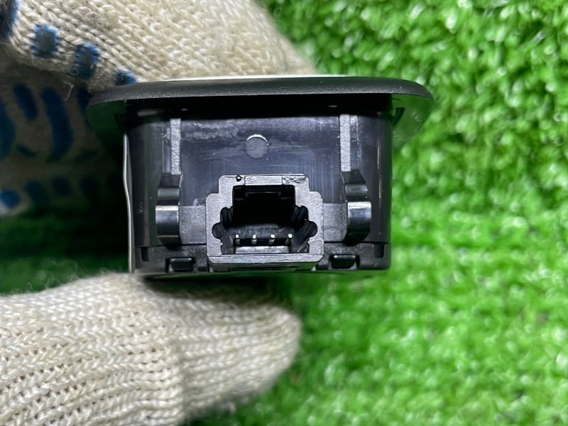 Плафон салонный, 2500 рублей, Москва