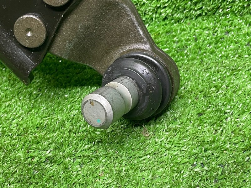 Рычаг передний правый, 7000 рублей, Москва