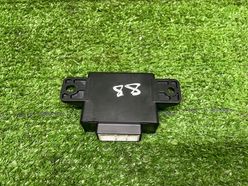 Блок электронный, 1500 рублей, Москва