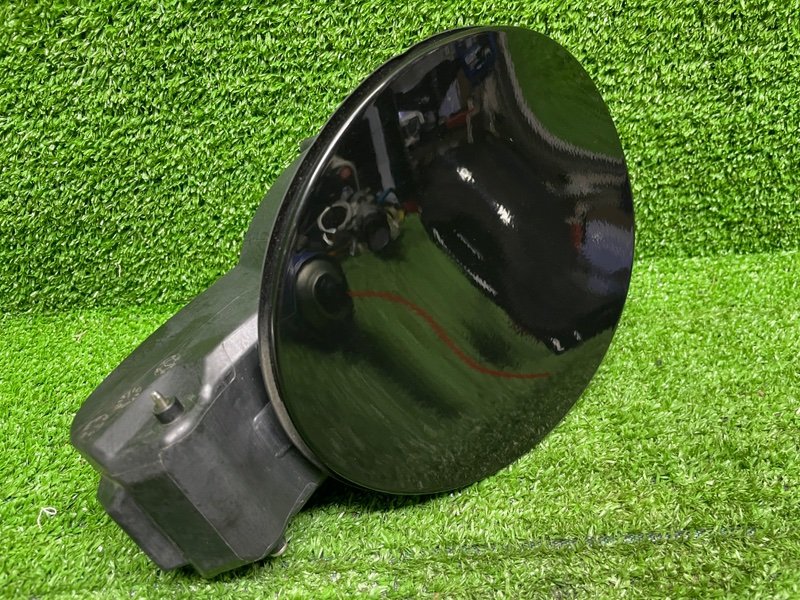 Лючок топливного бака, 9000 рублей, Москва