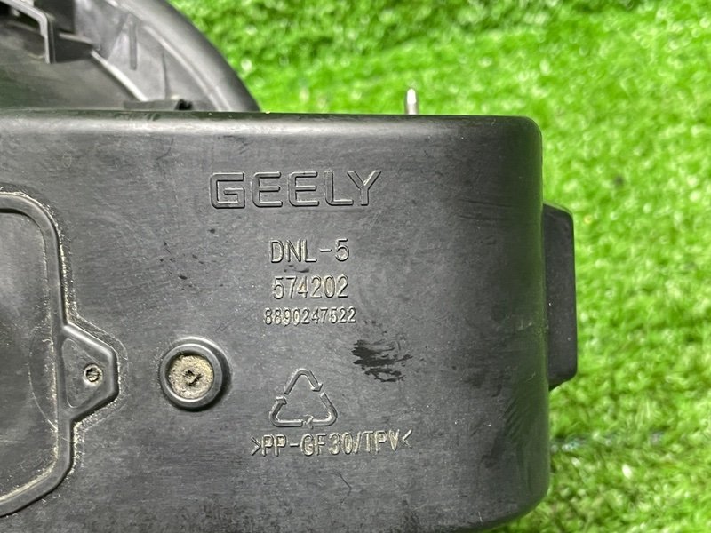 Лючок топливного бака, 9000 рублей, Москва